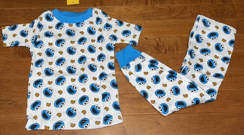 Sesame street cookie monster - cookie,
