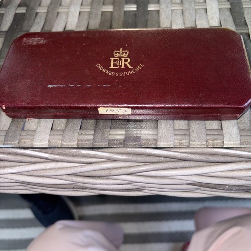 Crowned 2nd june 1953 - crowned,