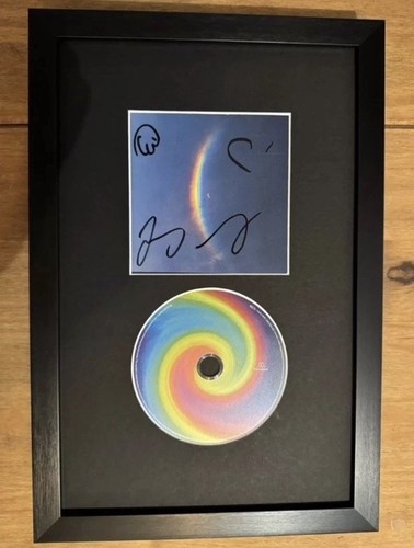 Signed coldplay moon music - signed,