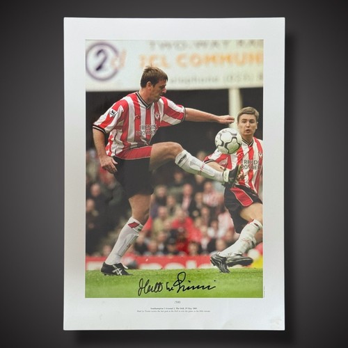 Matt tissier signed - le,