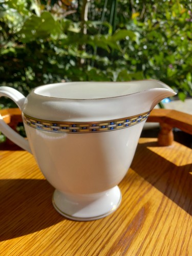 Royal worcester francesca milk - royal,