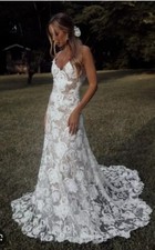 Grace Loves Lace, "Rosa" in