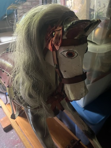Victoria rocking horse vintage - victoria,