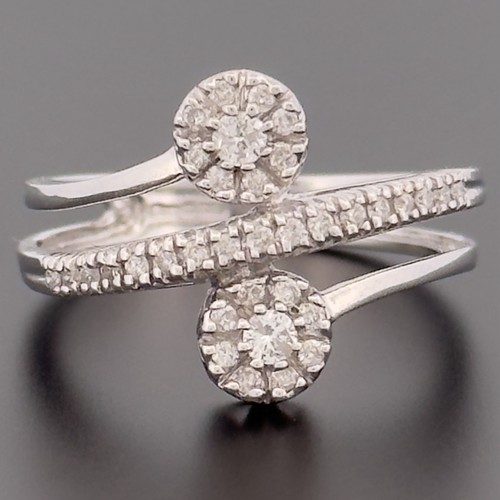 9ct white gold - 9ct, cluster