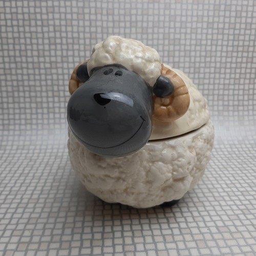 Grandma wilds woolly the sheep - the,