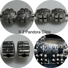 PANDORA 2 X PETALS OF LOVE