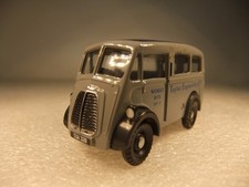 1:76 Classix EM76650 Morris J