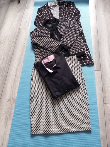 Black and white bundle - and,