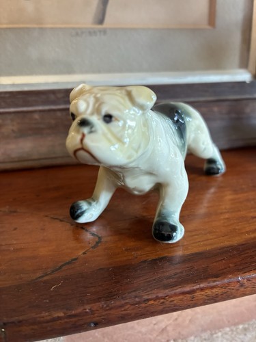 Vintage old fashioned bully - old,