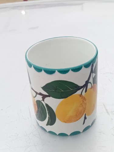 Wemyss ceramic pot