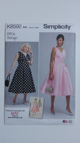 Simplicity 1950 vintage - 1950's,