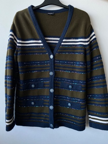 Pre owned authentic - authentic, chanel