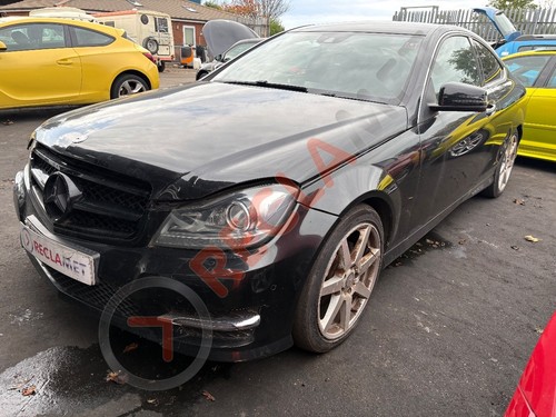 Mercedes c220 cdi amg - mercedes,