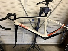 Full Carbon Fibre Lightweight Genesis Road Bike Xs Frame