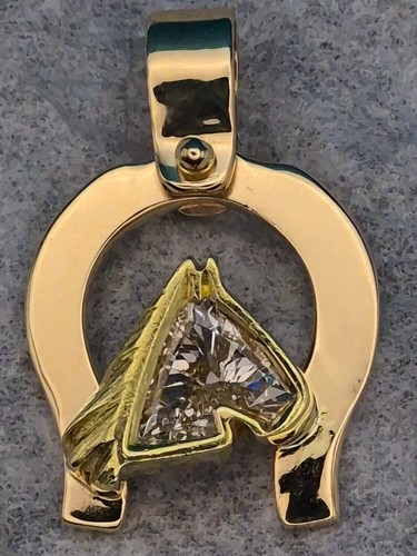 14k lucky horseshoe kentucky - lucky, horseshoe,