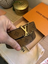Louis vuitton LV initials 25mm