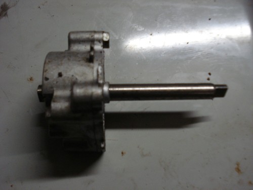 Honda cbr900 oil pump - honda,
