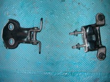 Toyota Hilux Surf (1989-1995) N/S Passenger Left Pair of Rear Door Hinges