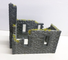 O gauge 1:43 scale (A) weathered derelict stone lineside / level crossing hut