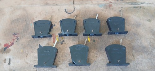 Triang r044 passing - triang, contact