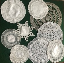 Pretty vintage bundle of nine