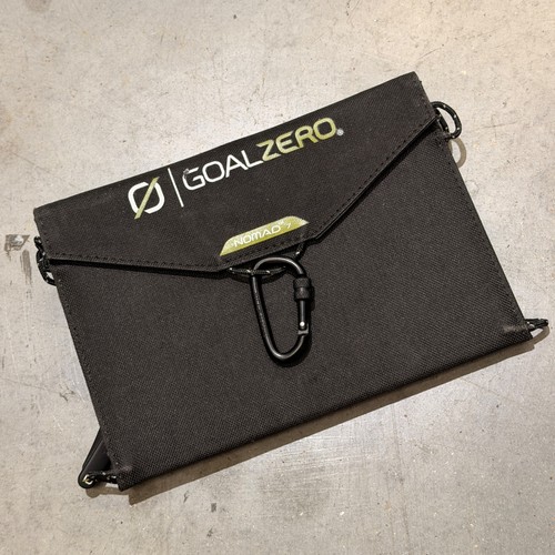 Goal zero nomad plus - zero, solar