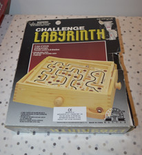 CHALLENGE LABYRINTH GAME in