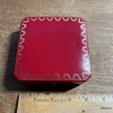 Vtg Les Must de Cartier Red Presentation Box Lighter Case White Satin Lined