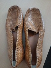 CUTITO A MANO HAND WOVEN