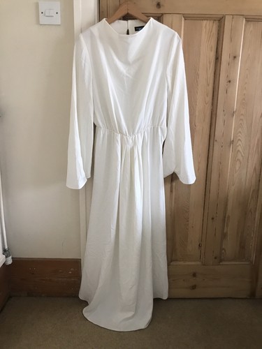 White crepe smooth stine - smooth,