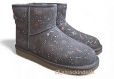 NEW WOMENS UGG CLASSIC ZODIAC MINI NIGHTFALL GREY GRAY SUEDE BOOTS