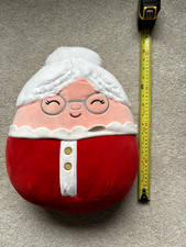 MOTHER CHRISTMAS SQUISHMALLOW