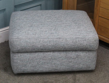 G PLAN STORAGE FOOTSTOOL IN GREY WEAVE FABRIC. (1228)