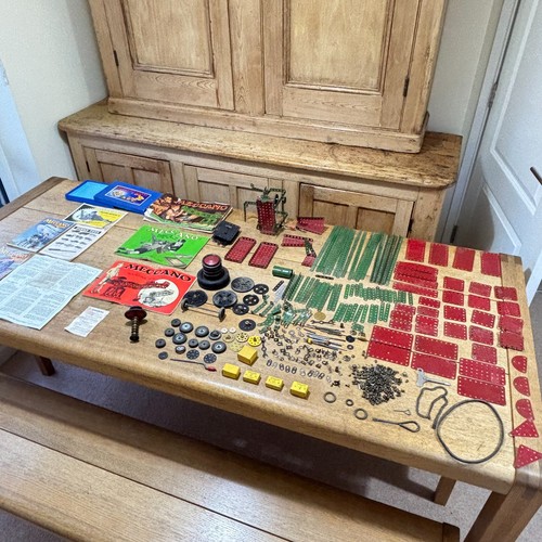 Vintage meccano parts cogs - vintage,