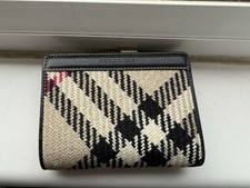 Burberry nova check Wallet