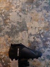 Nike Phantom Football Boots Ghost+Socks