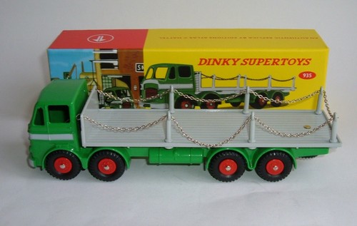Atlas dinky toys 935 - atlas, /