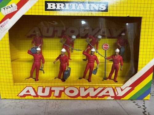 Britains autoway workmen - britains,