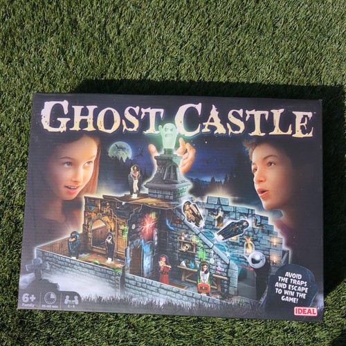 Ghost castle board game - castle,