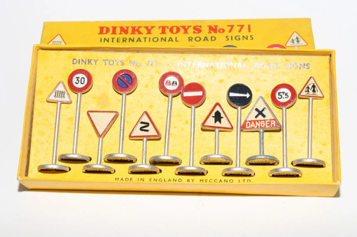 Dinky 771 international road - 771,