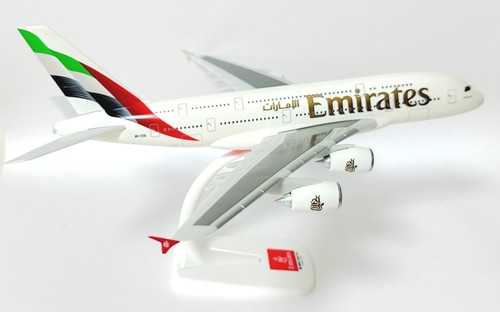Airbus a380 emirates - airbus,