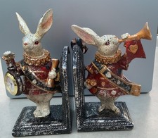 ALICE IN WONDERLAND/WHITE RABBIT AS MESSENGER  & TIME KEEPER/2 x BOOK ENDS/NEW