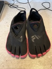 Fila Water Sport Skeletoes Womens Pink & Black 5 Finger Shoes Barefoot Size 7