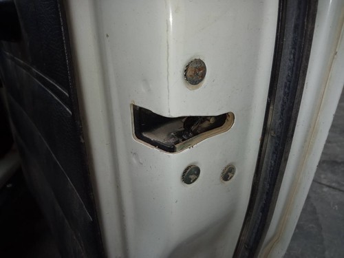 Front right door - front, lock