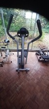 cross trainer exercise machine