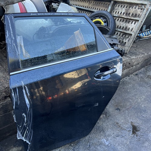 Toyota auris hatch back - toyota,