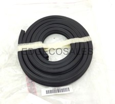 Kubota "ST-30 Series" Tractor