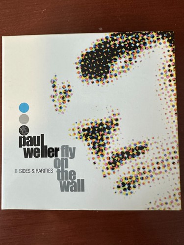 Paul weller fly the - -, wall