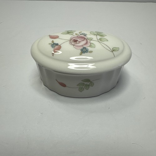 Vintage wedgewood rose hip - wedgewood,