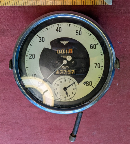 Vintage austin speedometer - speedometer, (h)